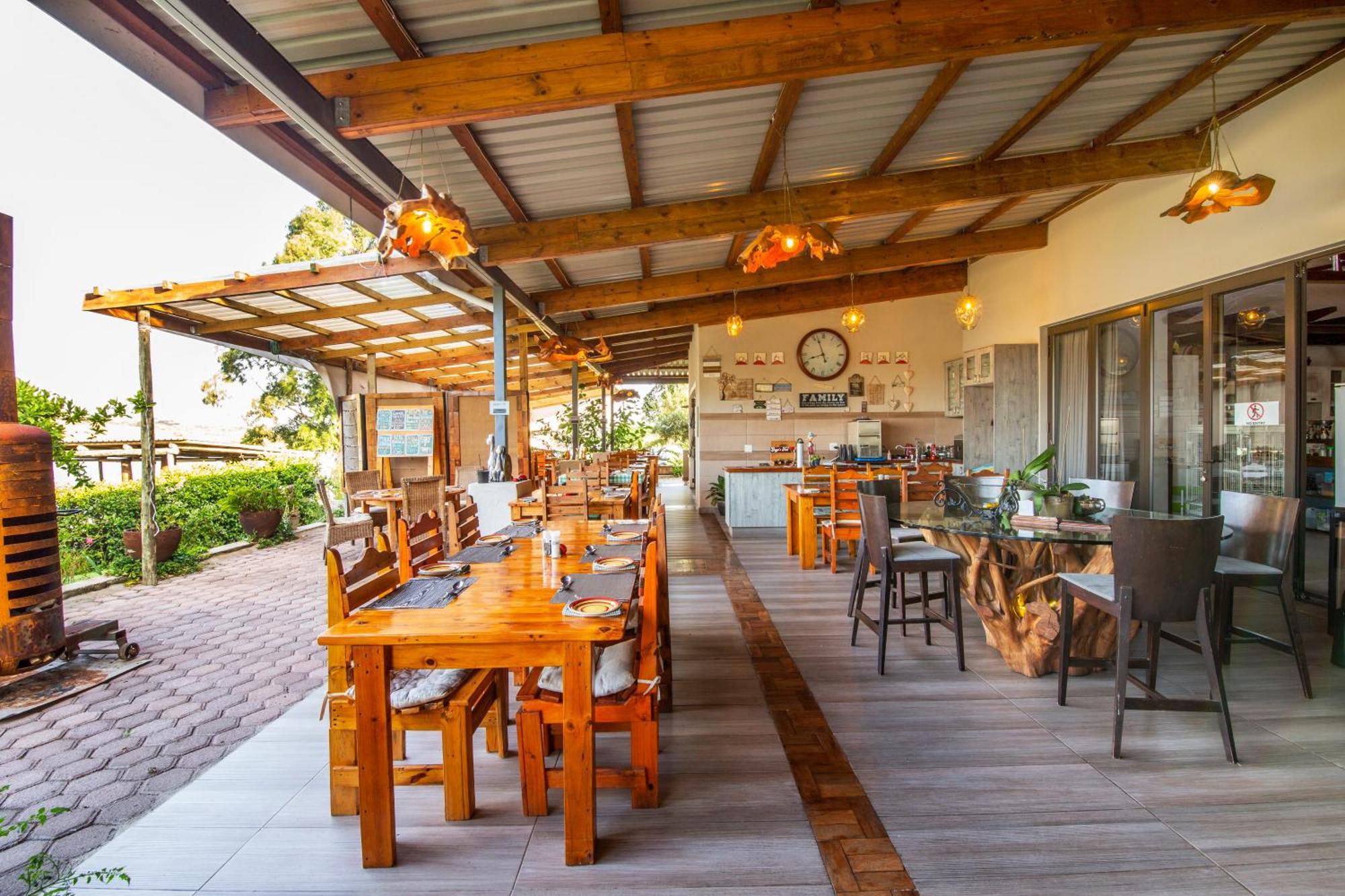 Goggas Nest Bnb & Restaurant Matsapha エクステリア 写真