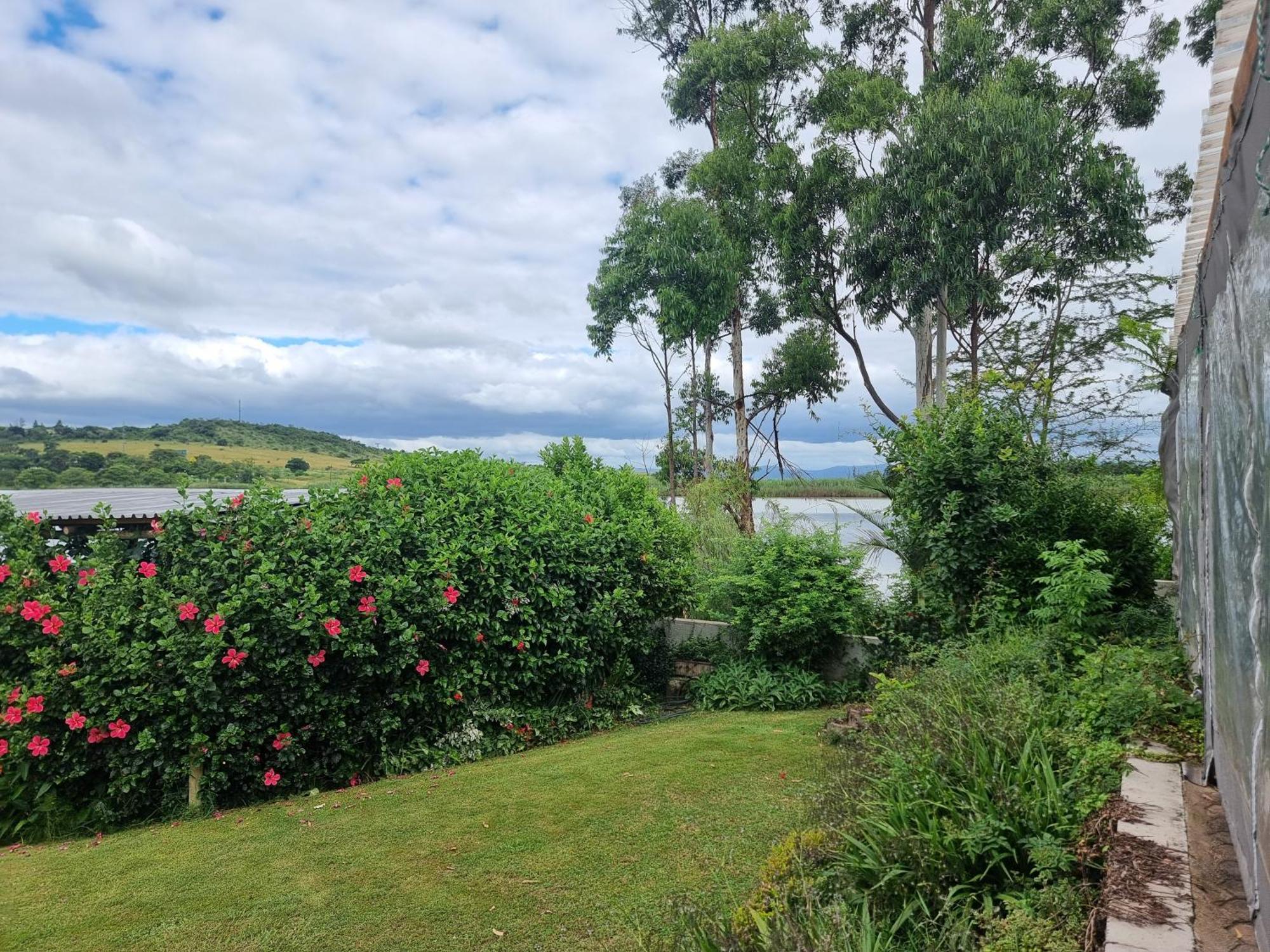 Goggas Nest Bnb & Restaurant Matsapha エクステリア 写真