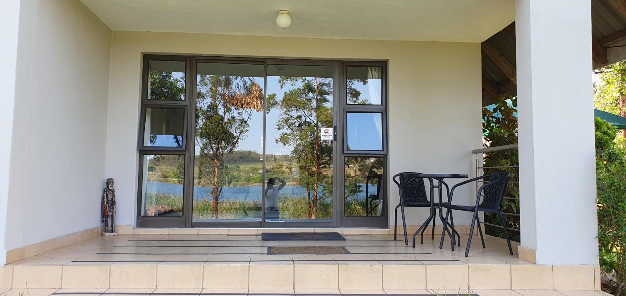 Goggas Nest Bnb & Restaurant Matsapha エクステリア 写真