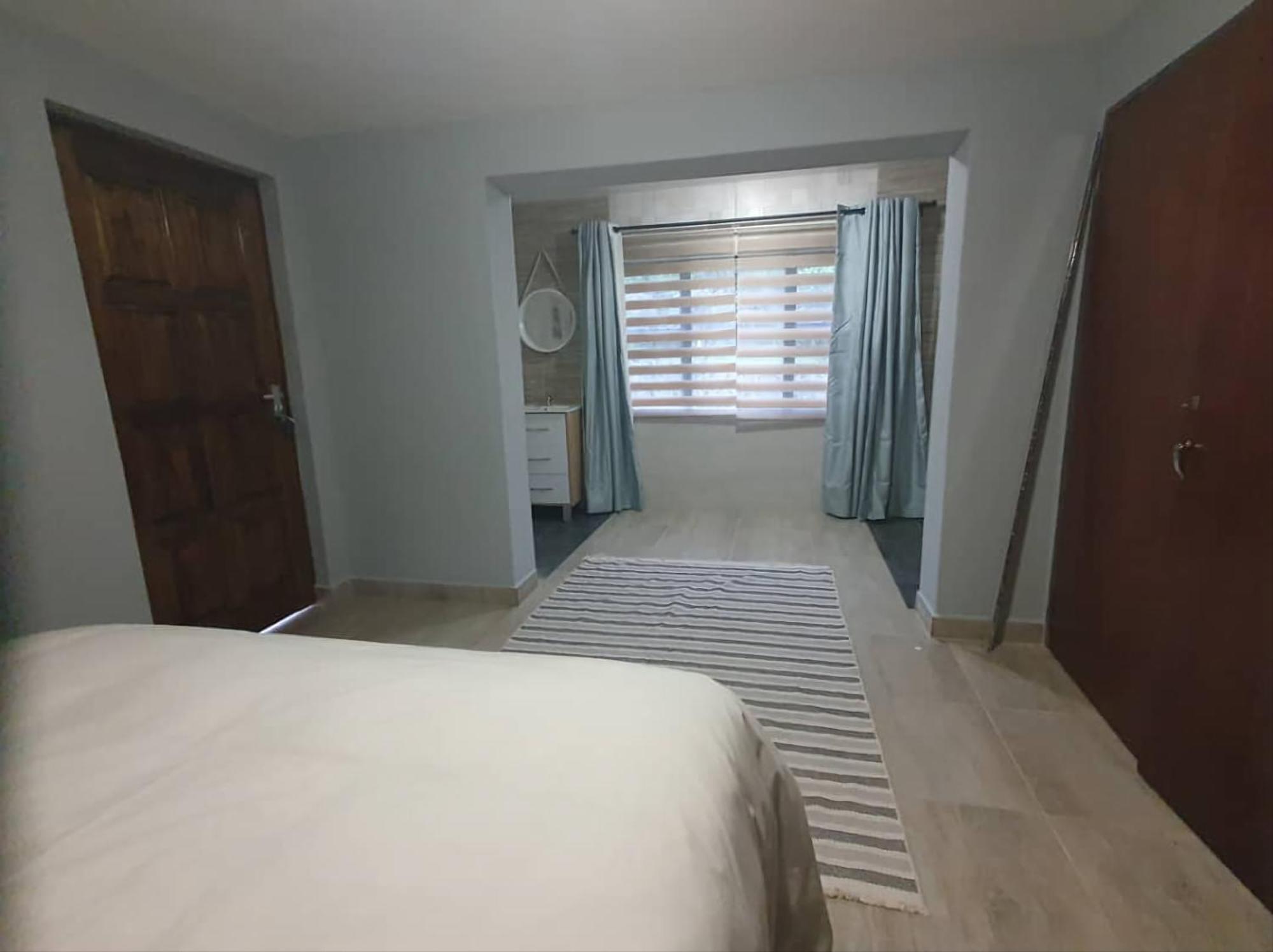 Goggas Nest Bnb & Restaurant Matsapha エクステリア 写真