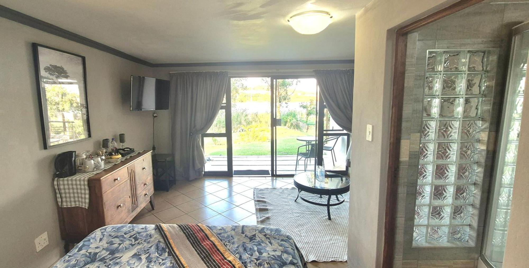 Goggas Nest Bnb & Restaurant Matsapha エクステリア 写真
